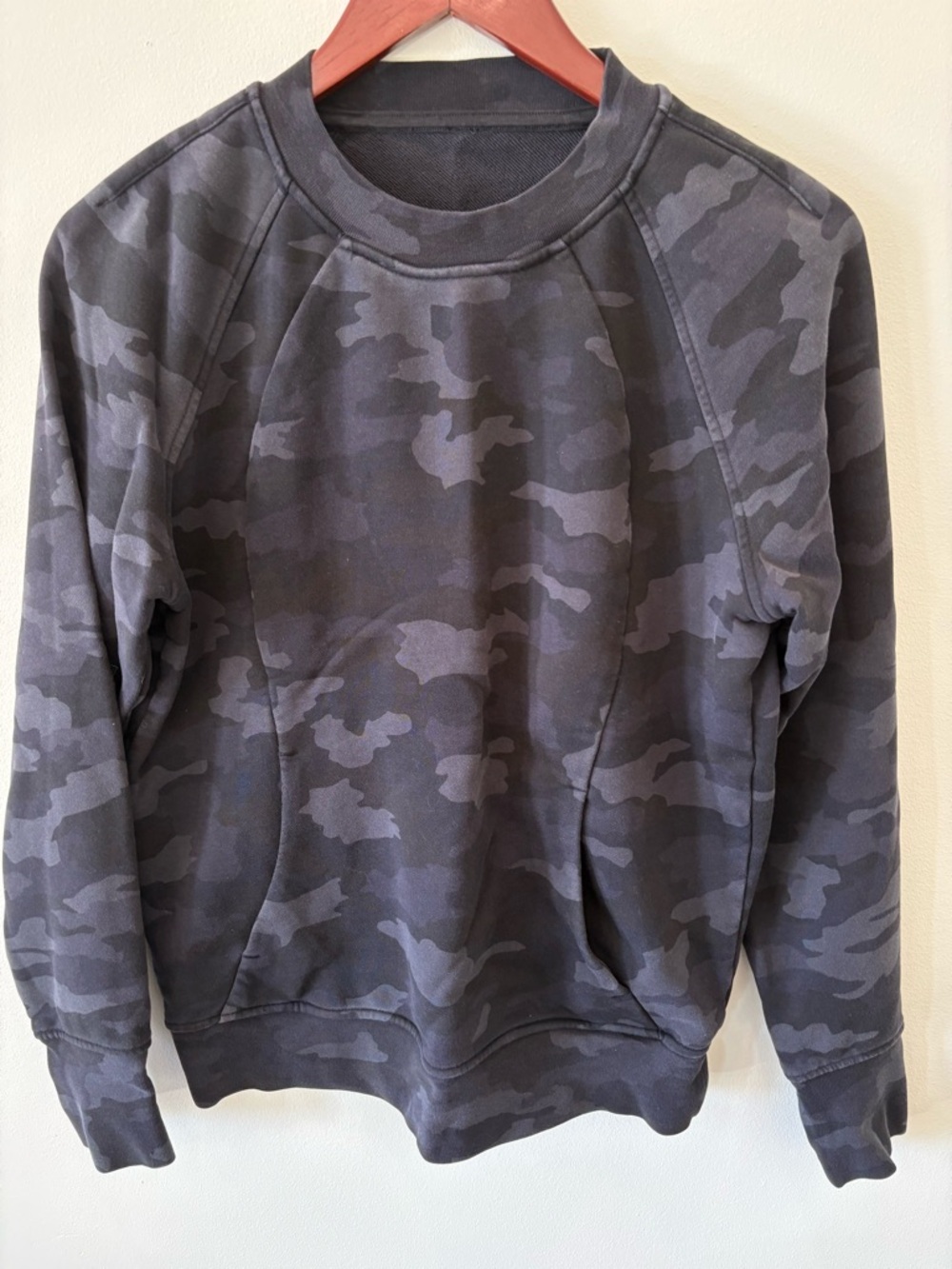 Lululemon Black Camo Crewneck Sweatshirt - 8 - Picture 3 of 5